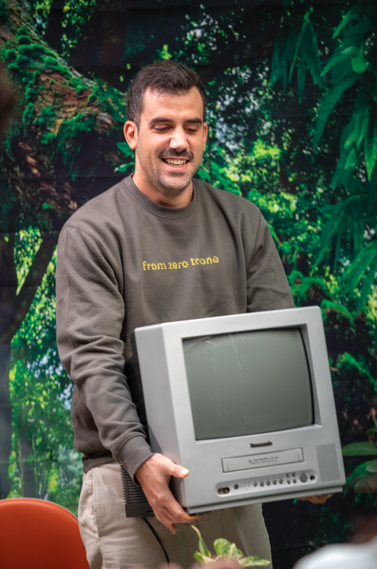 from zero to one (charcoal grey)